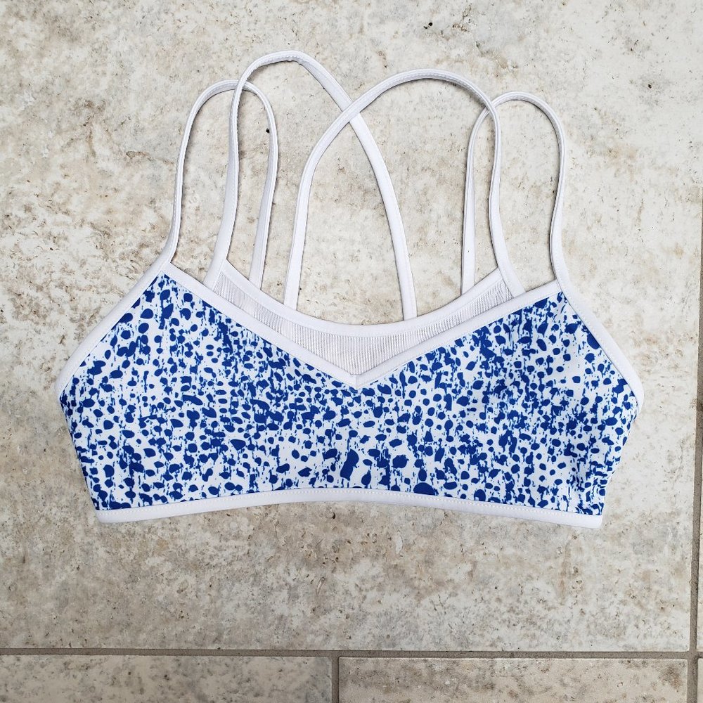 WE ARE HANDSOME  Le Tigre Performance Bralette Sports Bra